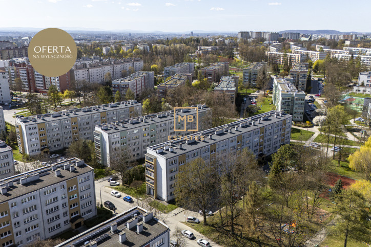 Mieszkanie Sprzedaż Kraków Kraków-Nowa Huta Osiedle Bohaterów Września 8