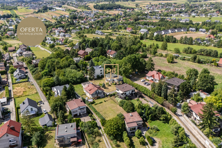 Dom Sprzedaż Bibice Warszawska 12